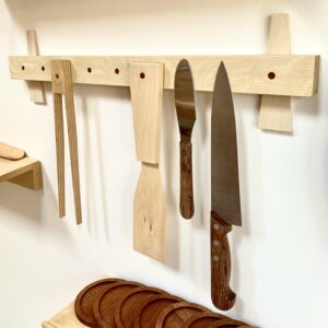 Knivmagnet til 9 redskaber.